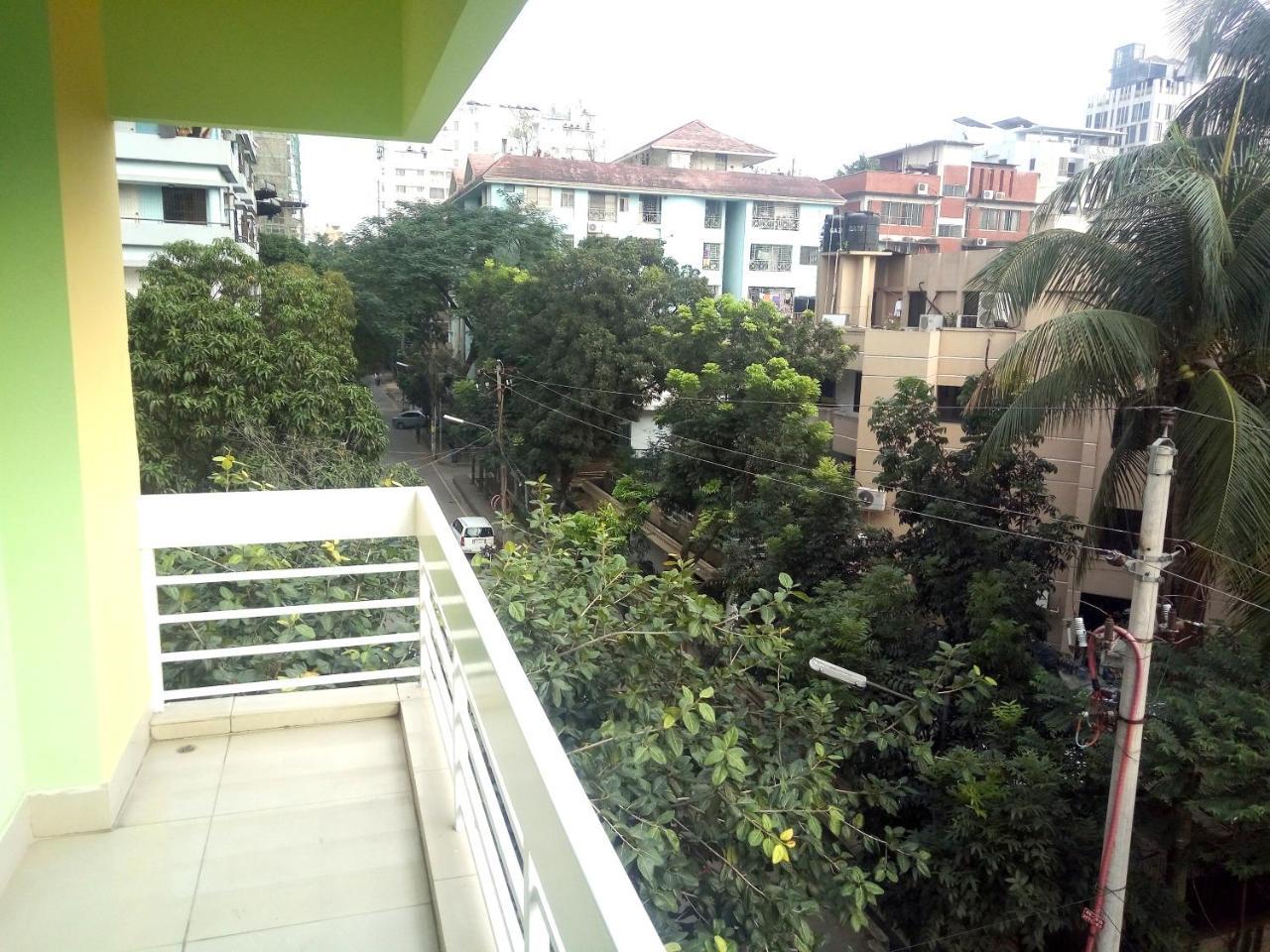 Hotel Lake View Plaza Dhaka Esterno foto
