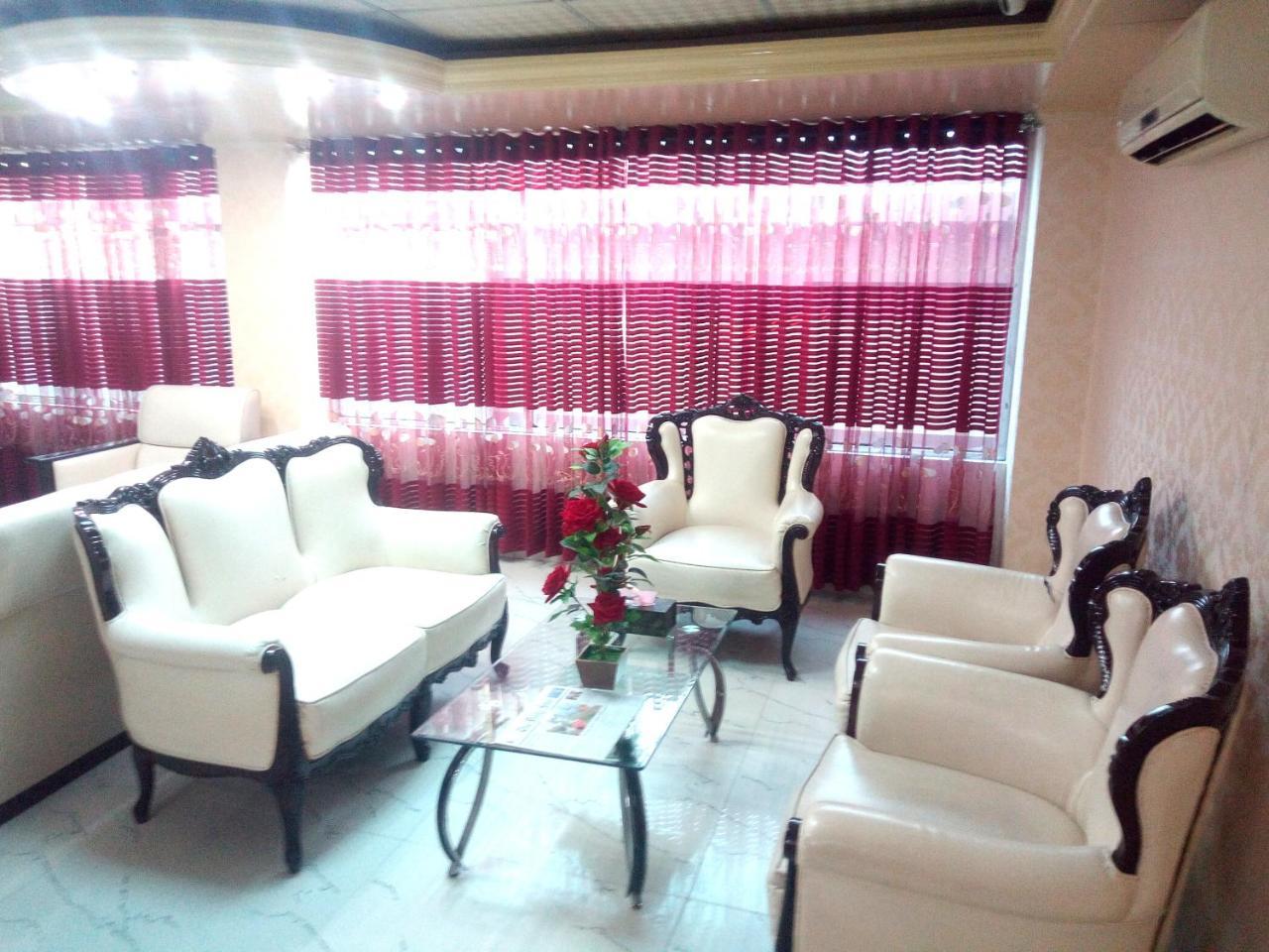 Hotel Lake View Plaza Dhaka Esterno foto